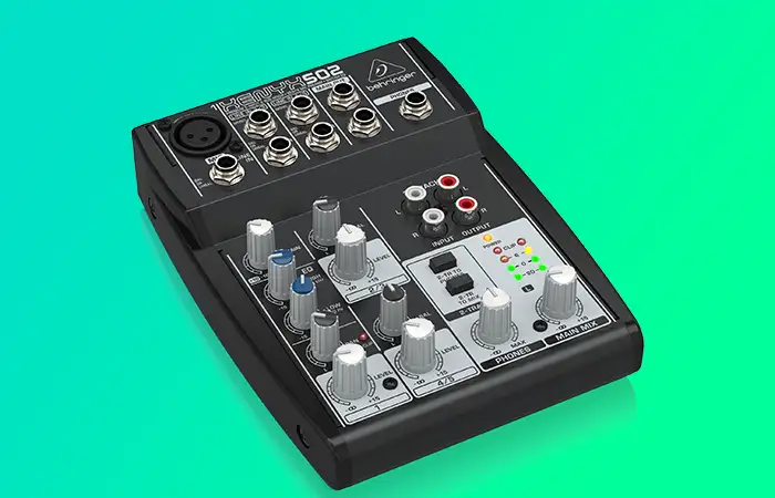 Behringer 502 1