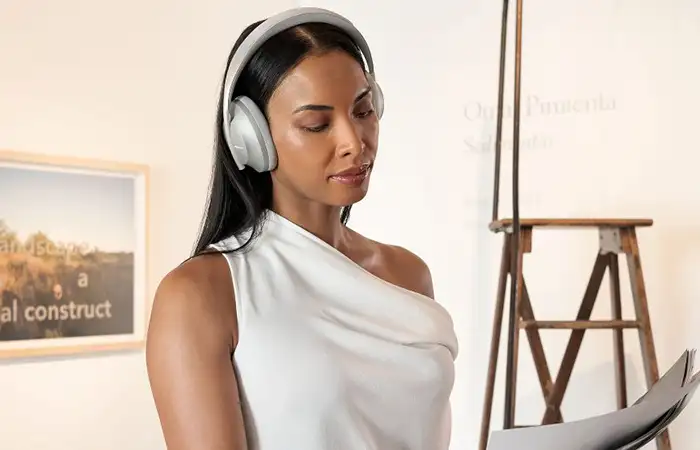 Bose Noise Cancelling Headphones 700 Gümüş 2