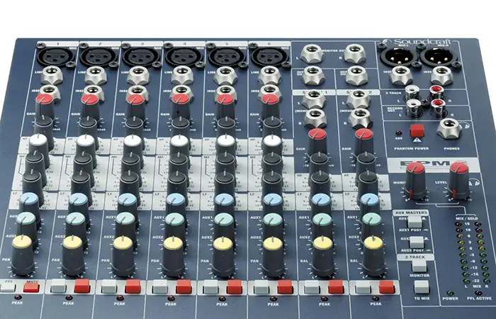 Soundcraft EPM6 3