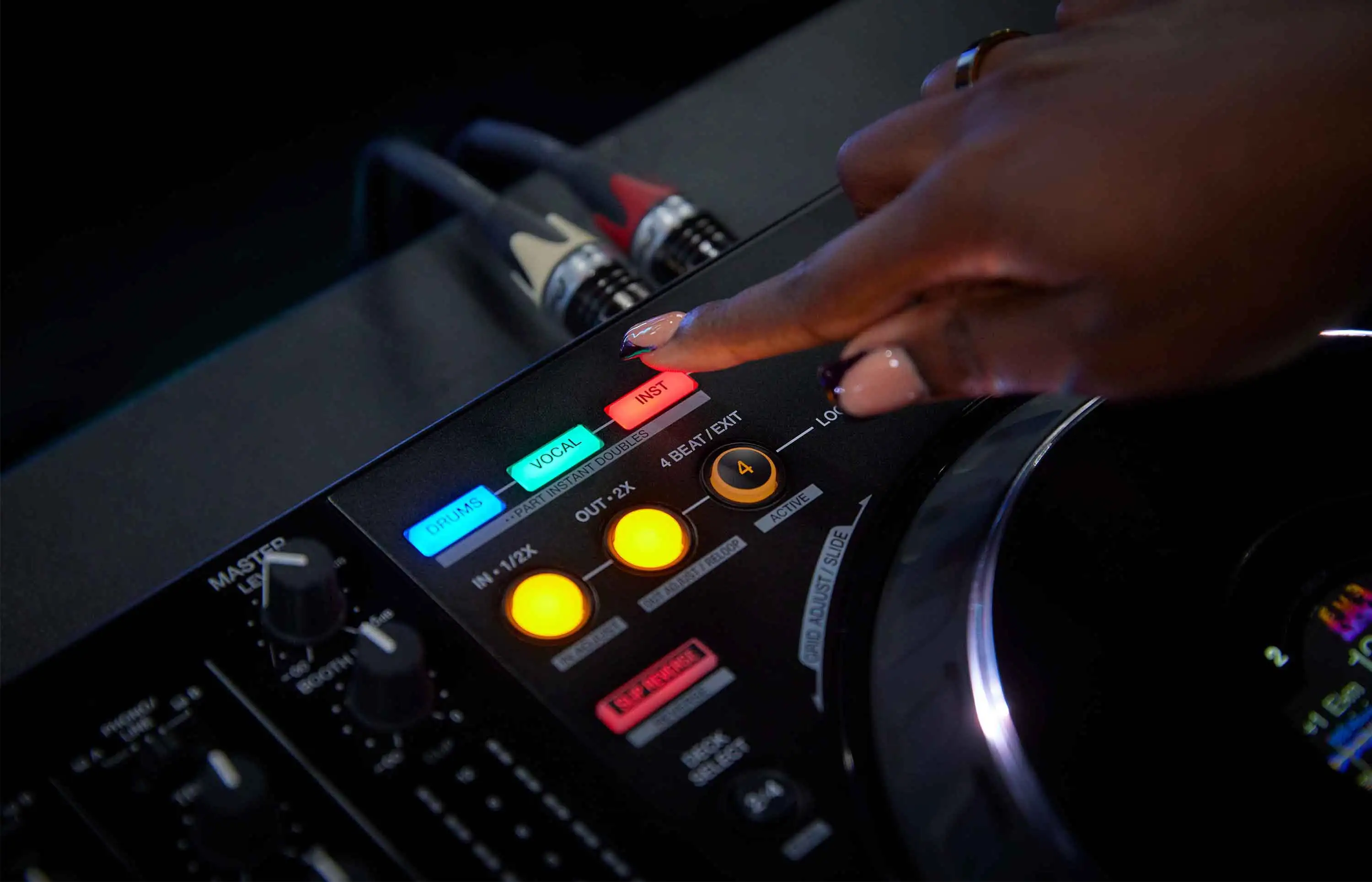 Pioneer DJ DDJ-FLX10 3