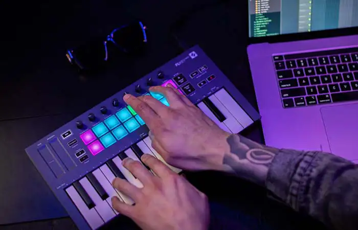 Novation FLkey Mini 2