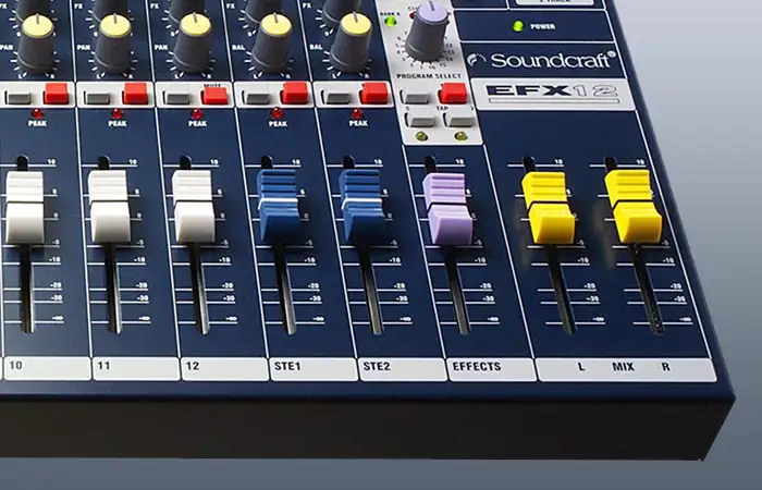 Soundcraft EFX12 - 2