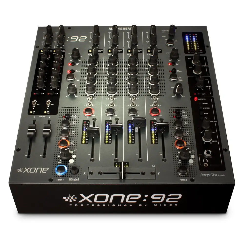 Allen & Heath XONE:92 4 Kanal DJ Mixer