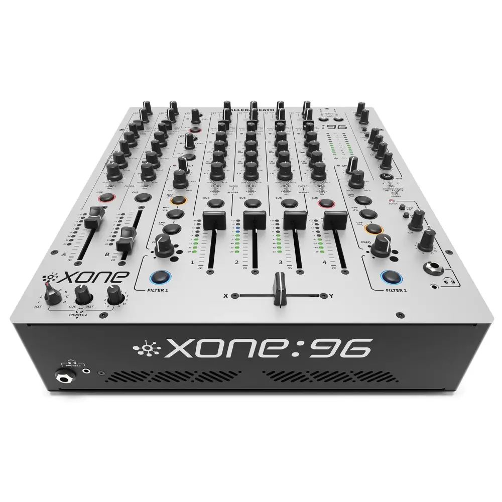 Allen & Heath XONE:96 4 Kanal DJ Mixer