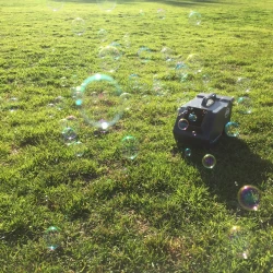 American DJ Bubble Tron GO Pilli, Taşınabilir Balon Makinesi - Thumbnail