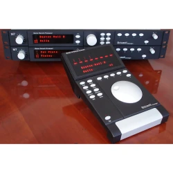 Bricasti Design M10 Remote M7M Kontrol Ünitesi - Thumbnail
